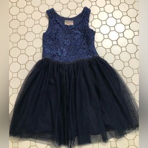 Girls size 8 Dark Blue formal Pippa & Julie dress.